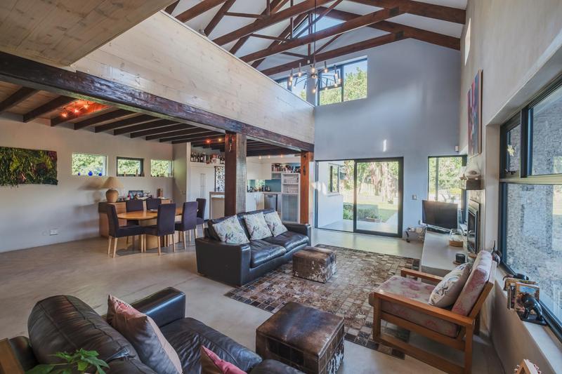 3 Bedroom Property for Sale in Berg En Dal Western Cape